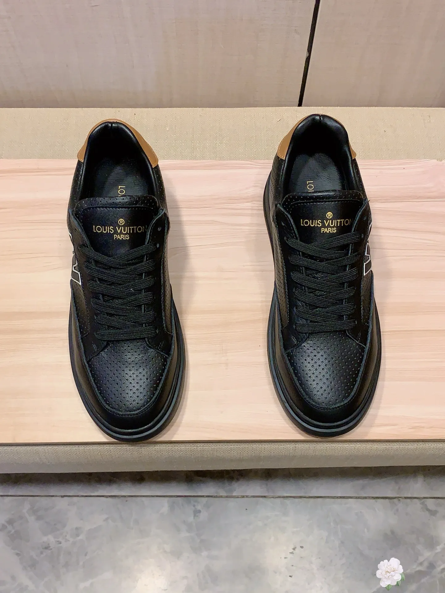 Men's Men's Shoes 💰420💰💰🎩🎩[Lightning][Lightning] "Lv*" The latest and most popular casual shoes, top brands [Seduce] Luxury ~ Purchasing Agency, Top ~ Quality. [Strong] The upper is made of imported breathable cowhide with material ➕ breathable sheepskin feet (•) and fine workmanship. Original stylish and stylish soft rubber wear-resistant and non-slip outsole, light and comfortable on the feet, the real thing looks better when taken in real life, 413: code: 38-44, 6️⃣ colors selected